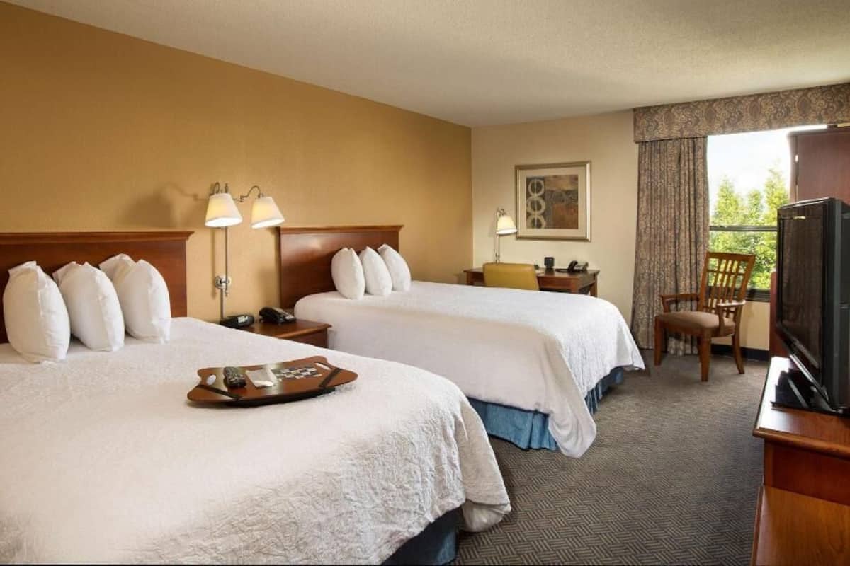 In-room safe, desk, laptop workspace, blackout drapes