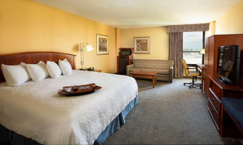 In-room safe, desk, laptop workspace, blackout drapes
