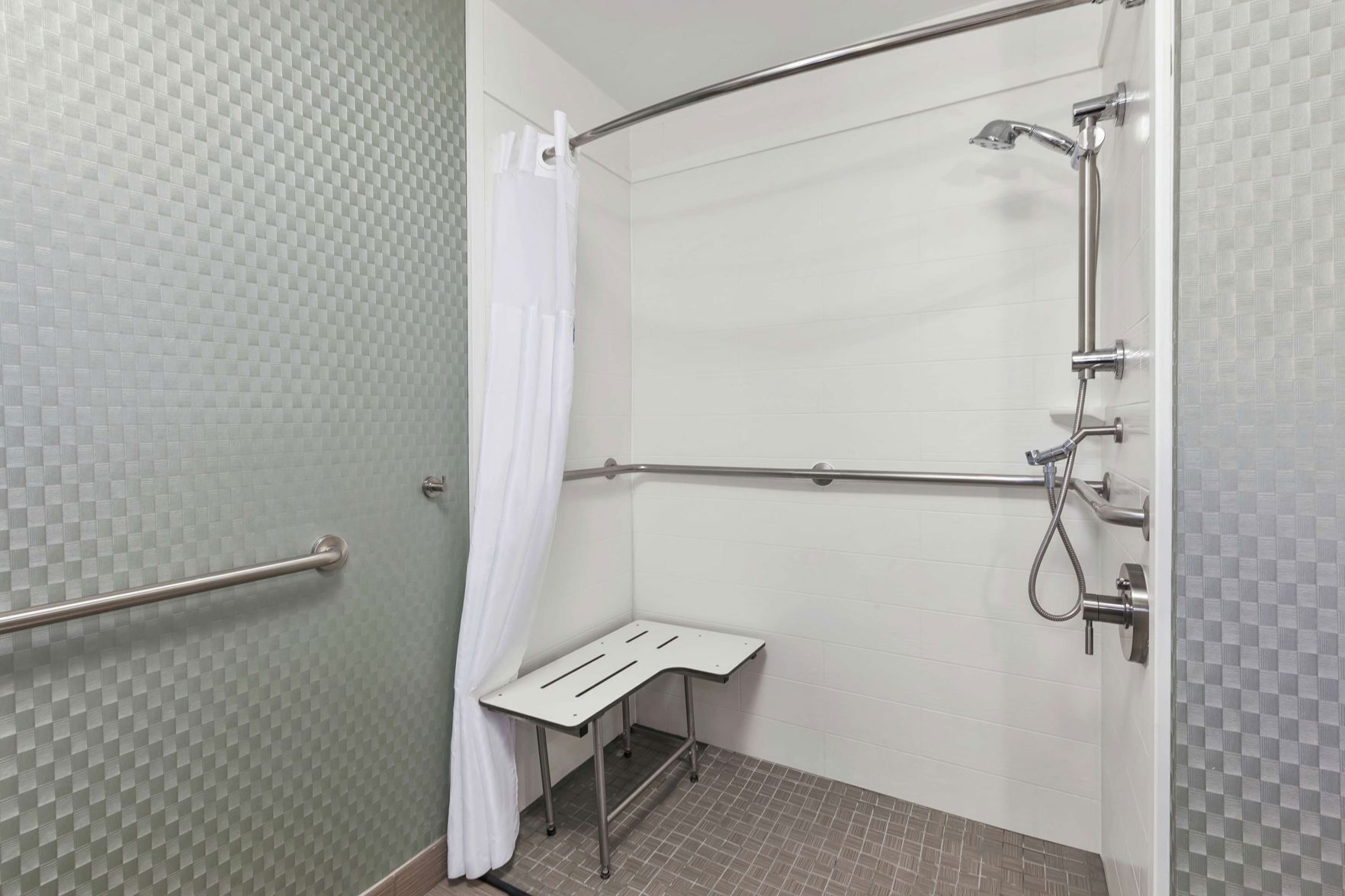 Bathroom | Free toiletries, hair dryer, towels