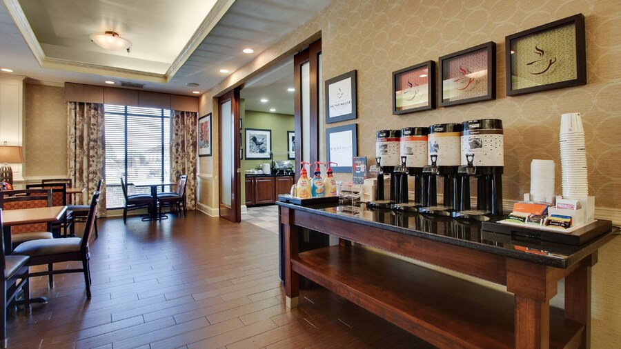 Hampton Inn Warner Robins