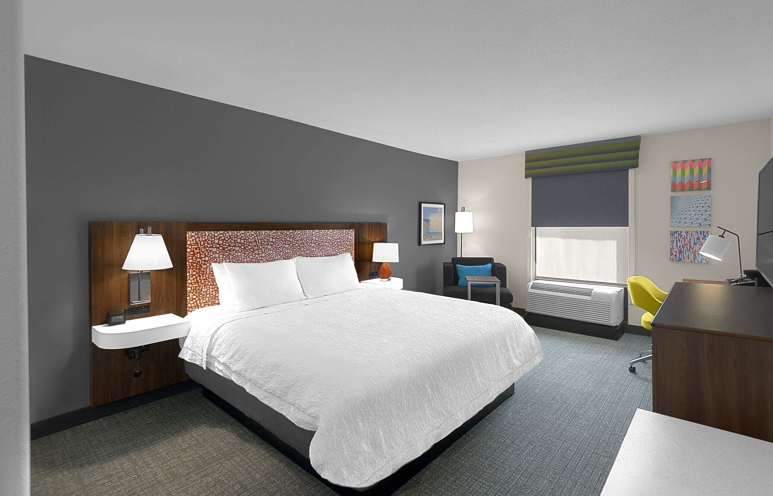 In-room safe, desk, laptop workspace, iron/ironing board