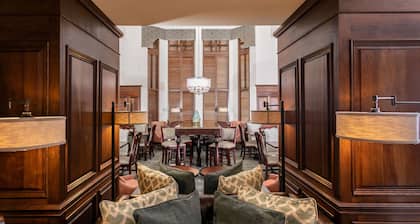 Hampton Inn & Suites Nashville-Green Hills