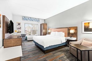 Hypo-allergenic bedding, pillowtop beds, iron/ironing board, free WiFi