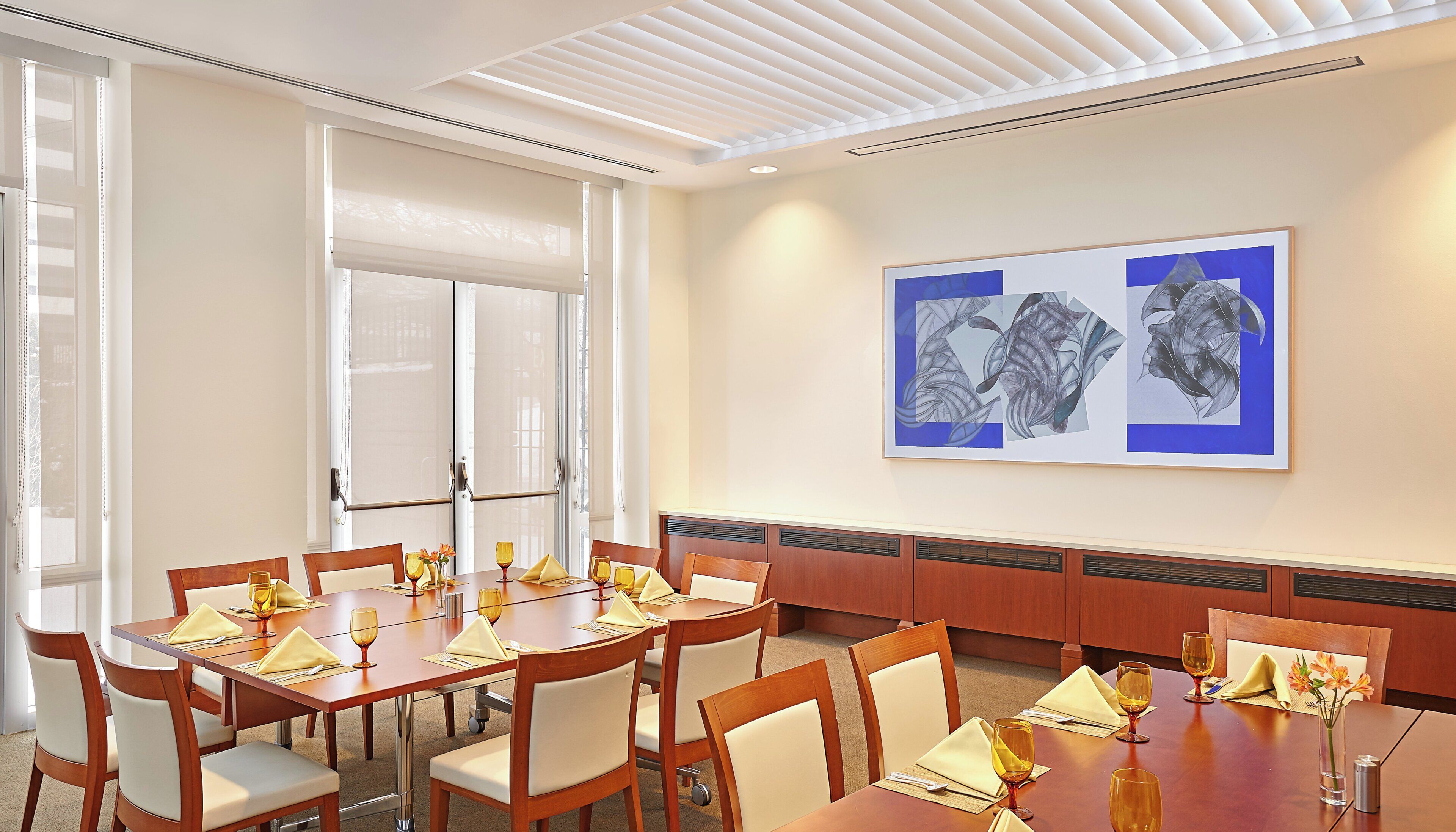 Foto - Intercontinental Suites  Cleveland