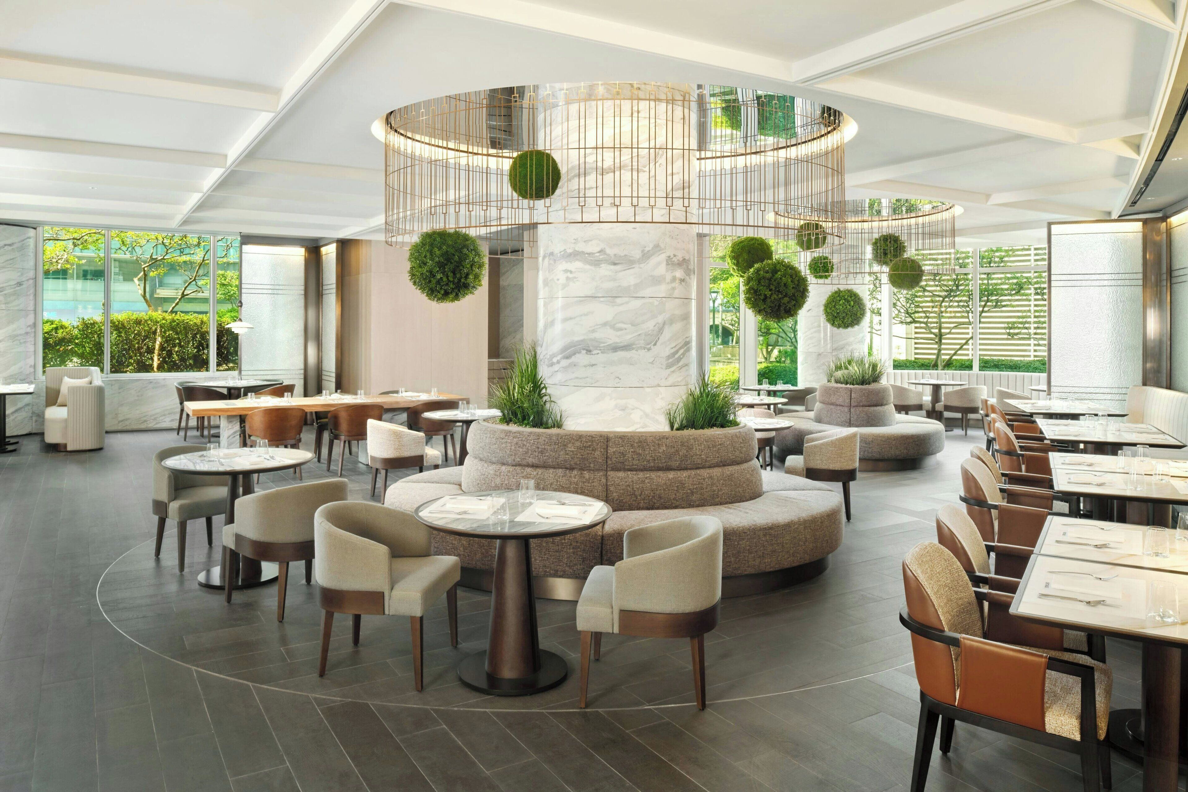 3 restaurants; breakfast, lunch, and dinner served