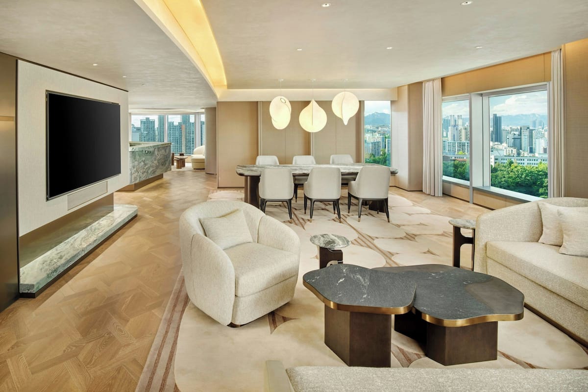 Presidential Suite, 1 King Bed, Non Smoking | Premium bedding, down comforters, pillowtop beds, minibar