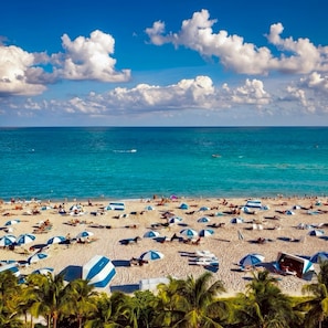 Front of property - The Betsy - South Beach (Miami Beach)