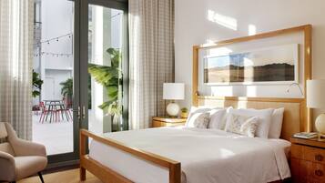 Classic-suite - 1 kingsize-seng | 1 soveværelse, italienske lagner fra Frette, premium-sengetøj, minibar