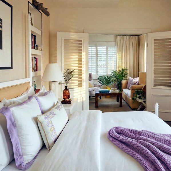 Royal Ocean View Suite | Frette Italian sheets, premium bedding, minibar, in-room safe - The Betsy - South Beach (Miami Beach)