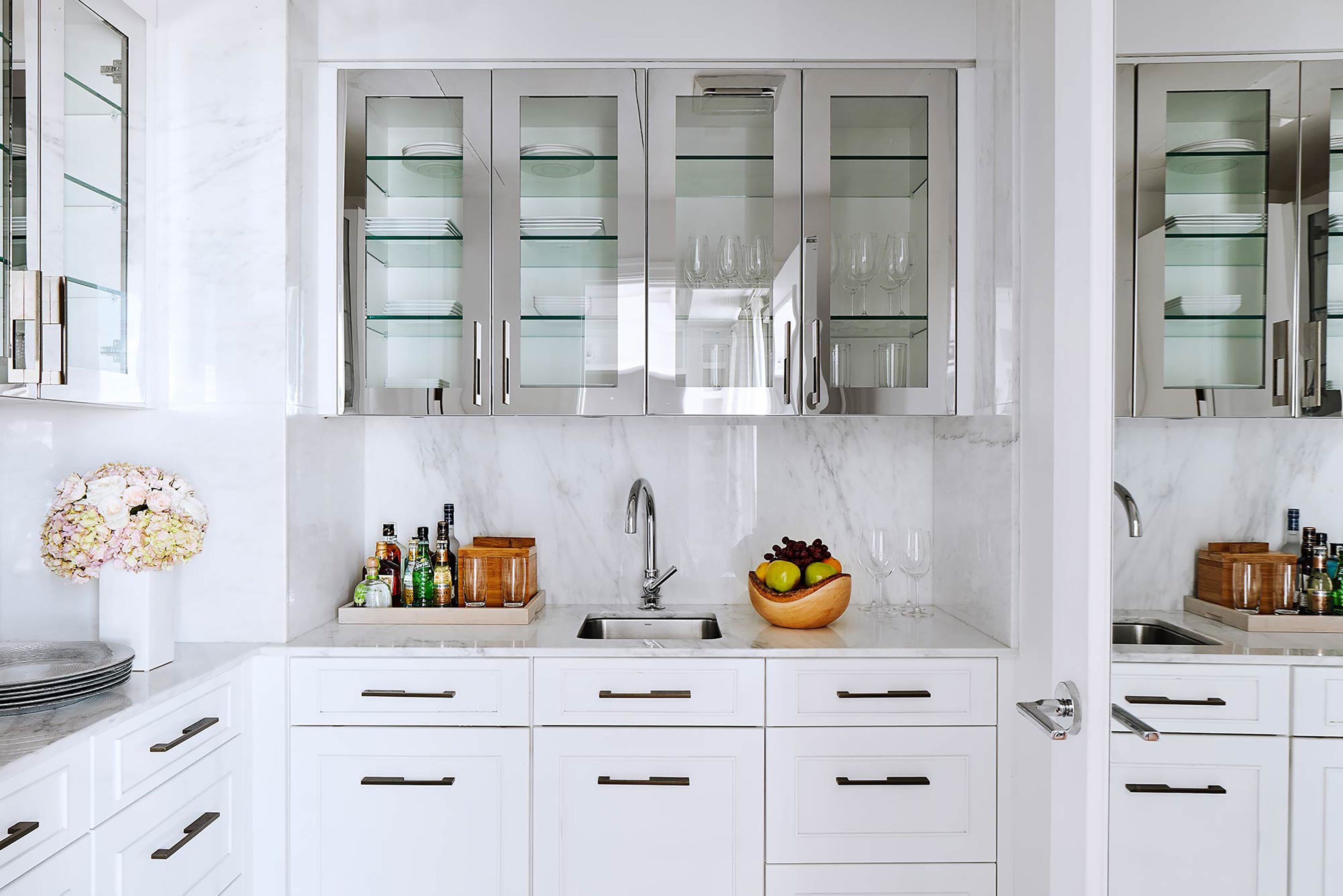 skyline penthouse | private kitchen | coffee/tea maker