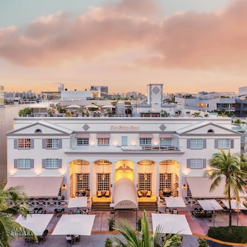 Hotel exterior and entrance at The Betsy - South Beach