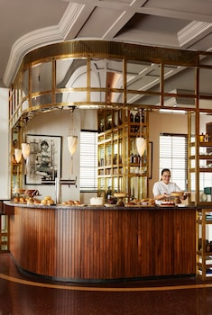 Coffee shop at The Betsy - South Beach