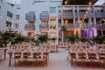 Banquet hall at The Betsy - South Beach