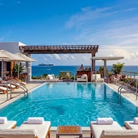 Rooftop pool