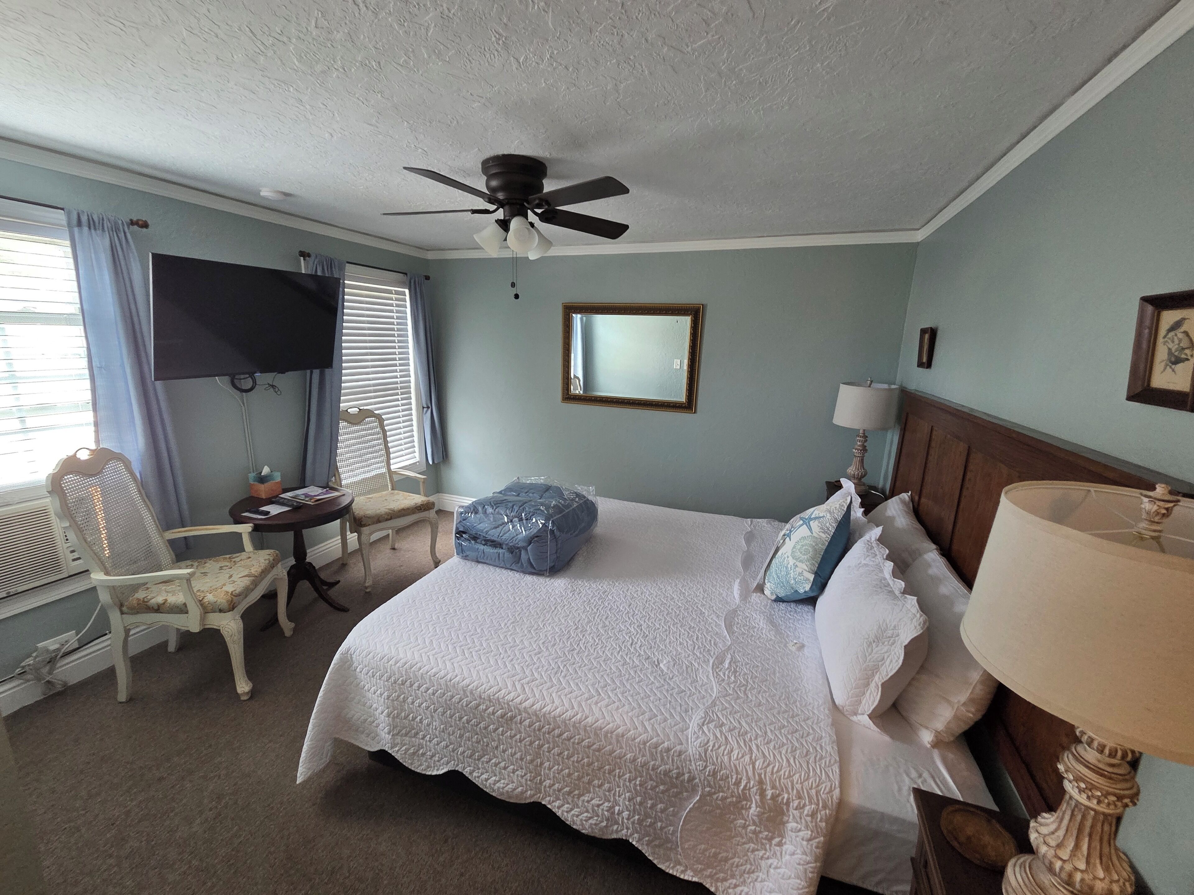 Comfort-rum - 1 kingsize-säng (Room 4) | Strykjärn/strykbräda, gratis wi-fi och sängkläder