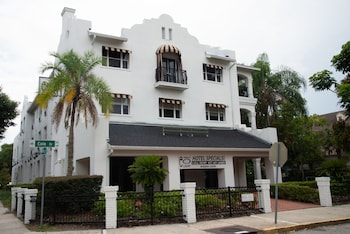 The Eo Inn - Downtown