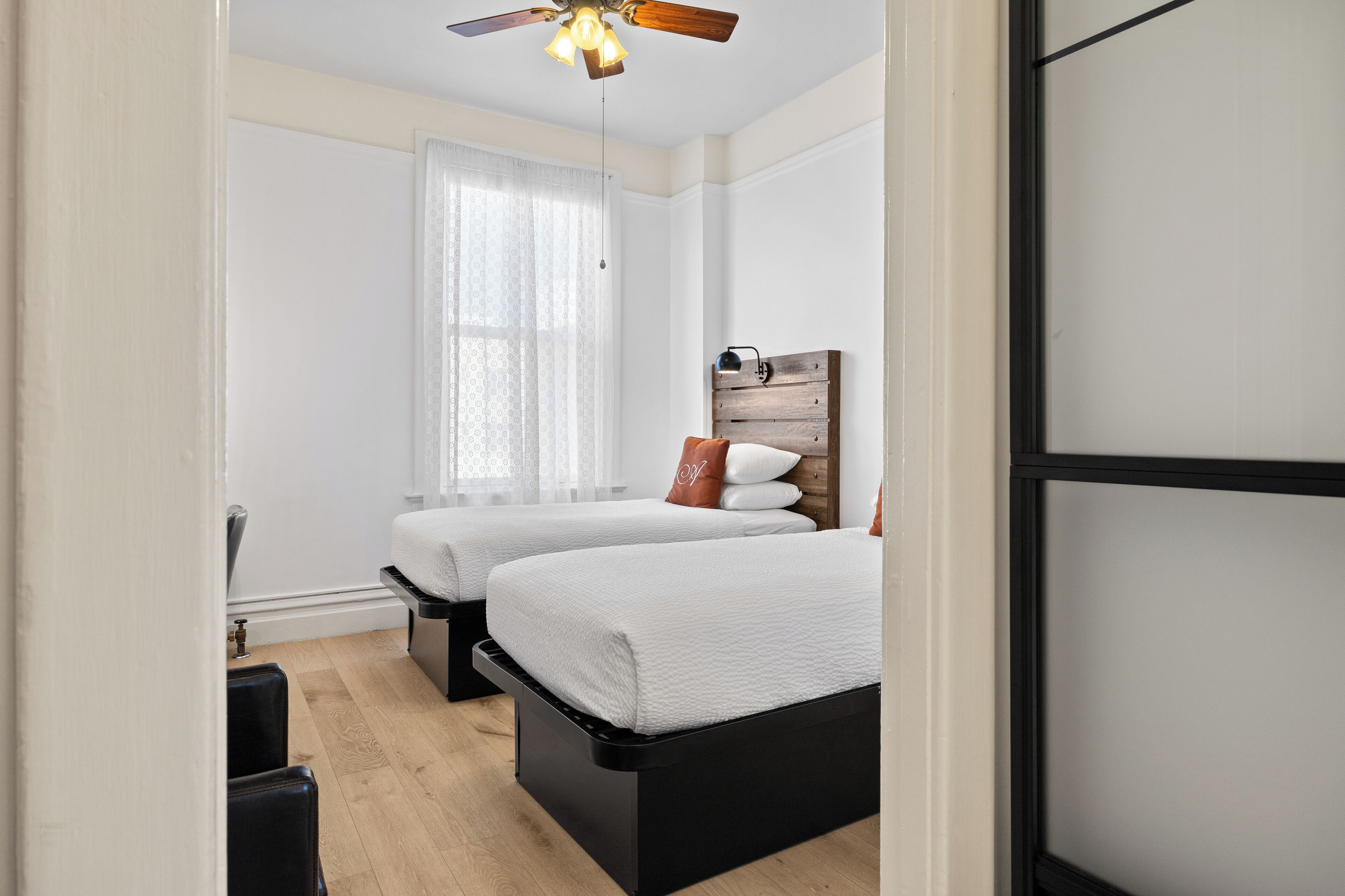 superior twin room, 2 single beds | in-room safe, desk, iron/ironing board, free wifi