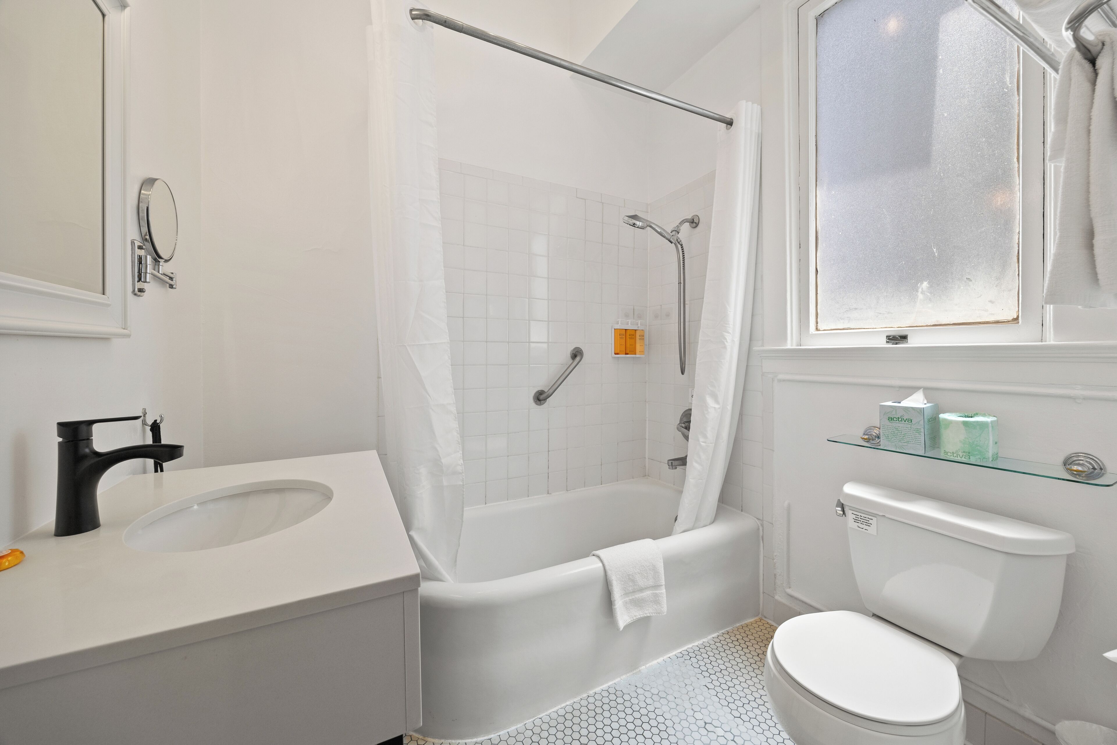 superior twin room, 2 single beds | bathroom | eco-friendly toiletries, hair dryer, towels