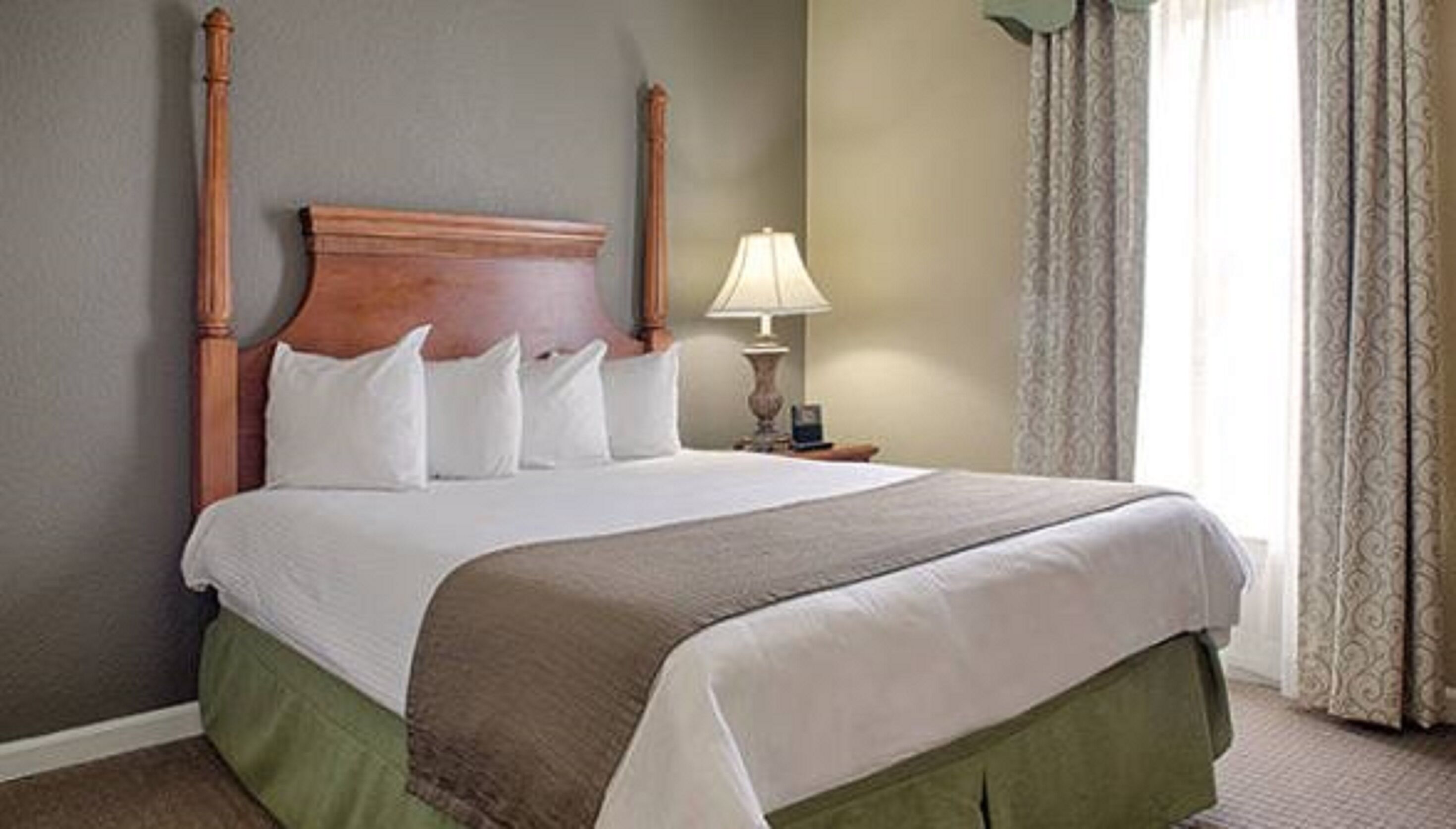 In-room safe, laptop workspace, blackout curtains, iron/ironing board