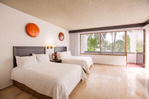 Studio - El Cid Granada (Mazatlán)