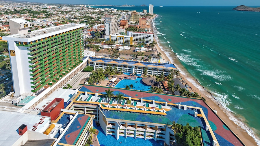 El Cid Castilla Beach Hotel