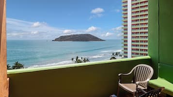 Ocean View Elite Golf Experience | Vista a la playa o el mar