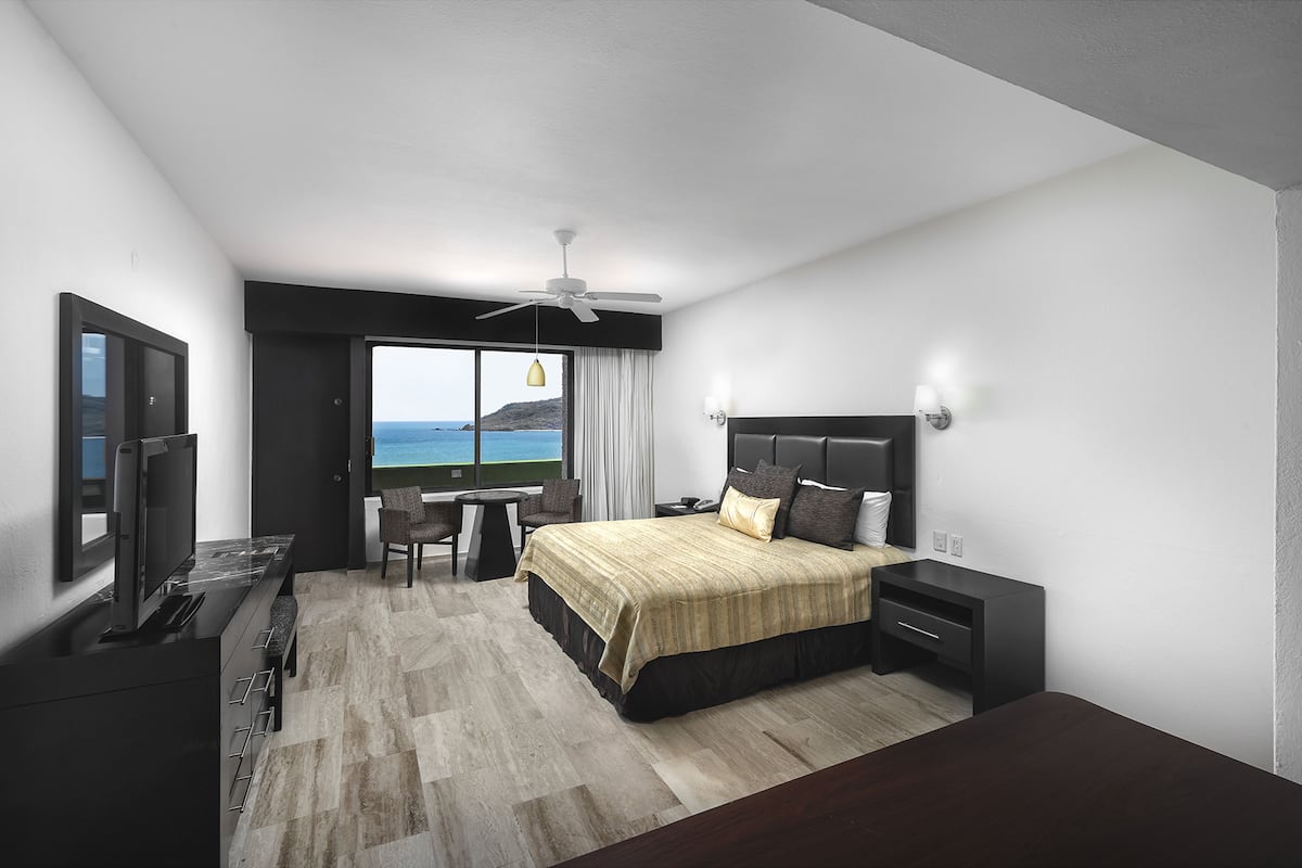 Zimmersafe, Bügeleisen/Bügelbrett, Babybetten, Zustellbetten