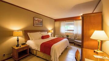 Draps en coton égyptien, coffres-forts dans les chambres, bureau