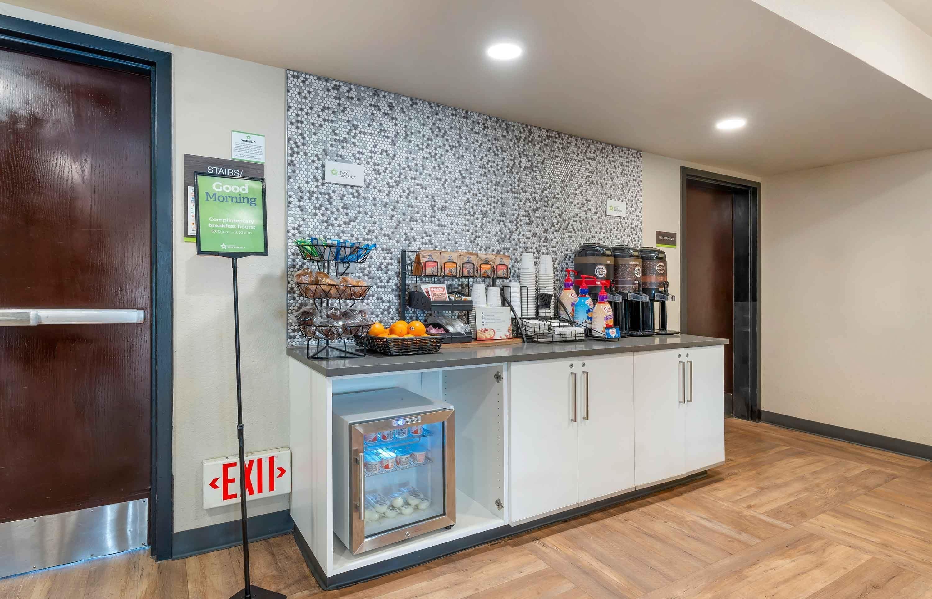 Photo - Extended Stay America Premier Suites - Union City - Dyer St.