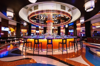 5 bars/lounges at Santa Fe Station Hotel & Casino