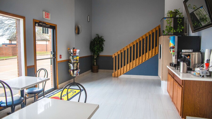 Super 8 by Wyndham Mountain Home