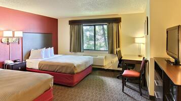 Desk, laptop workspace, iron/ironing board, free WiFi