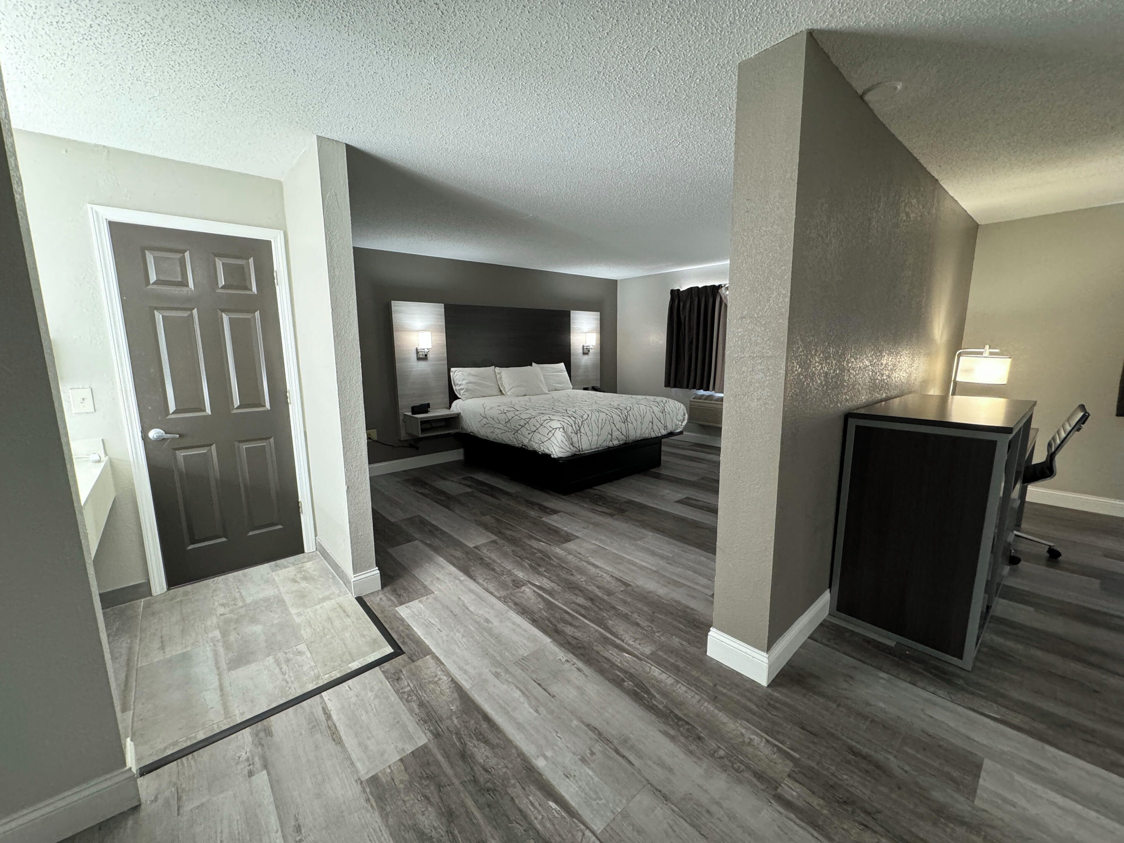 2 King beds, Non Smoking | Desk, blackout drapes, iron/ironing board, free WiFi