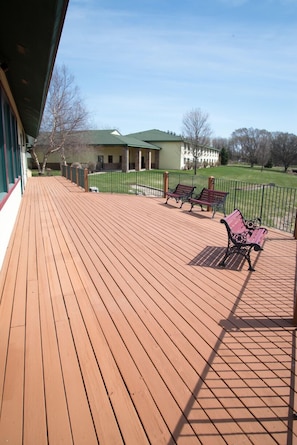 Sun deck