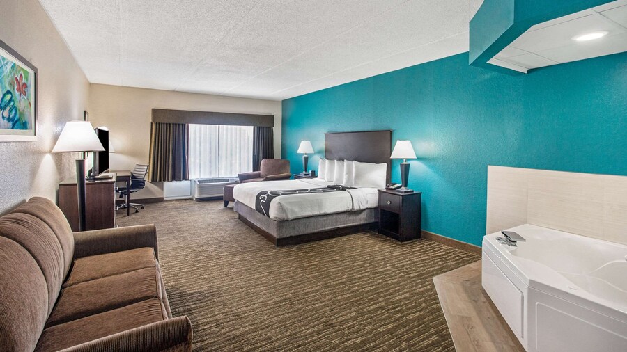 Comfort Inn & Suites Sarasota I75