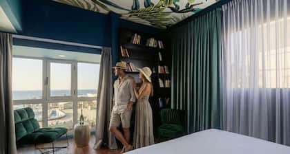 Seaside Hotel by Zvieli Hotels - Shelter Access