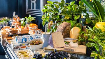 Petit déjeuner buffet