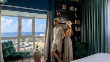 Habitación Grand, vista al mar | Sábanas de algodón egipcio y ropa de cama de alta calidad
