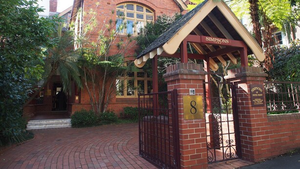 Unclassified image, 1 of 48, button - Simpson Of Potts Point (Potts Point)