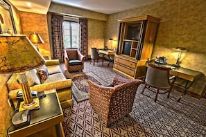 Suite, 2 Double Beds, Non Smoking | 1 bedroom, premium bedding, desk, iron/ironing board
