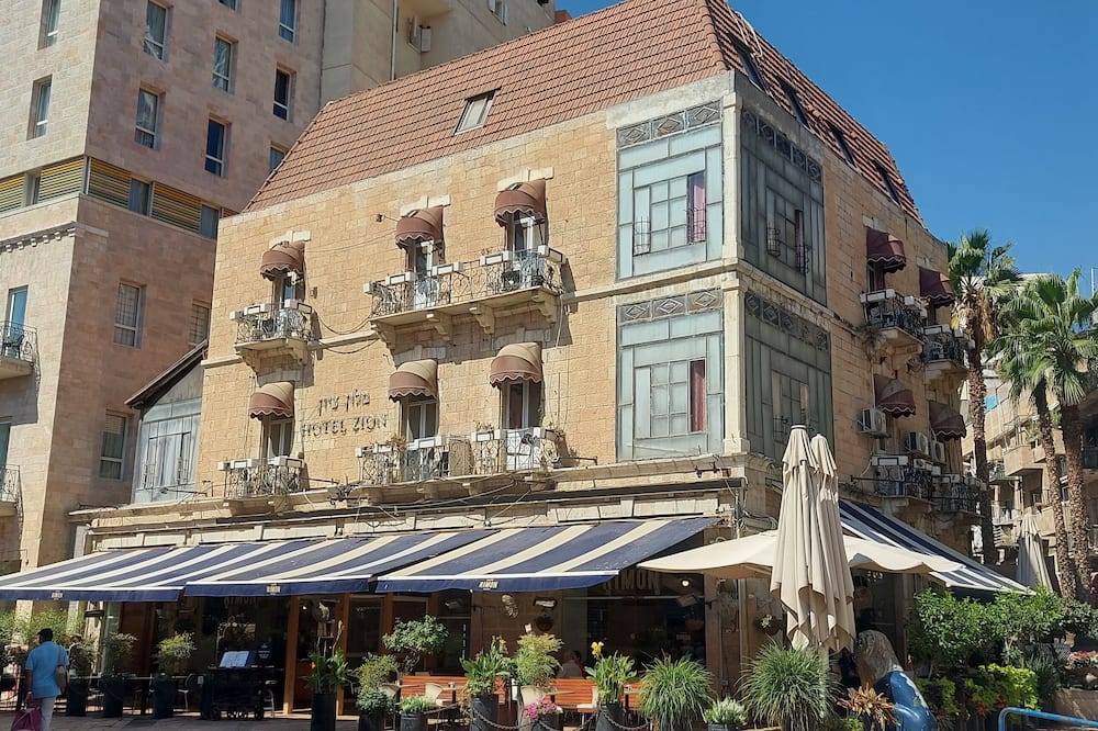 Zion Hotel