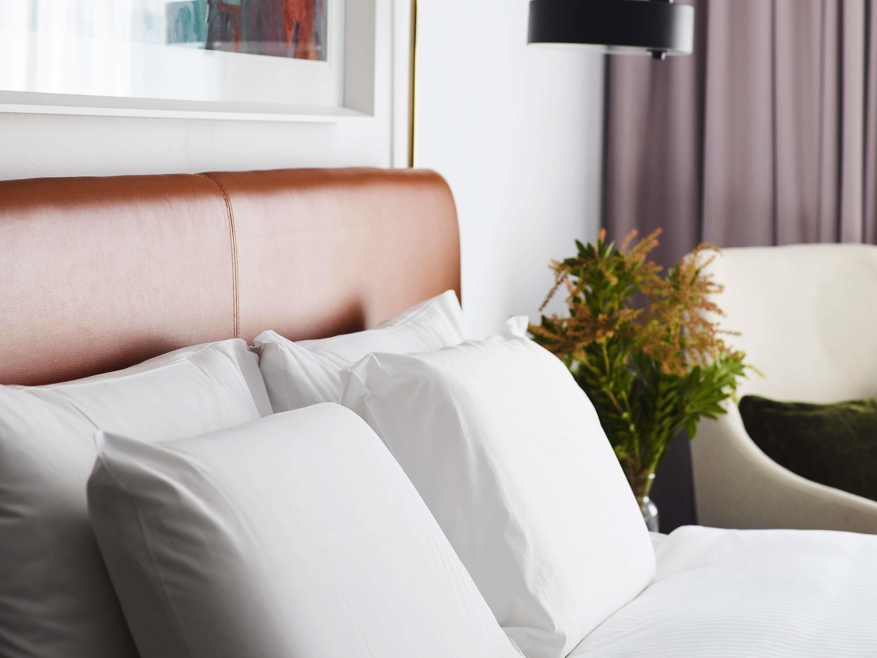 Hypo-allergenic bedding, minibar, in-room safe, desk