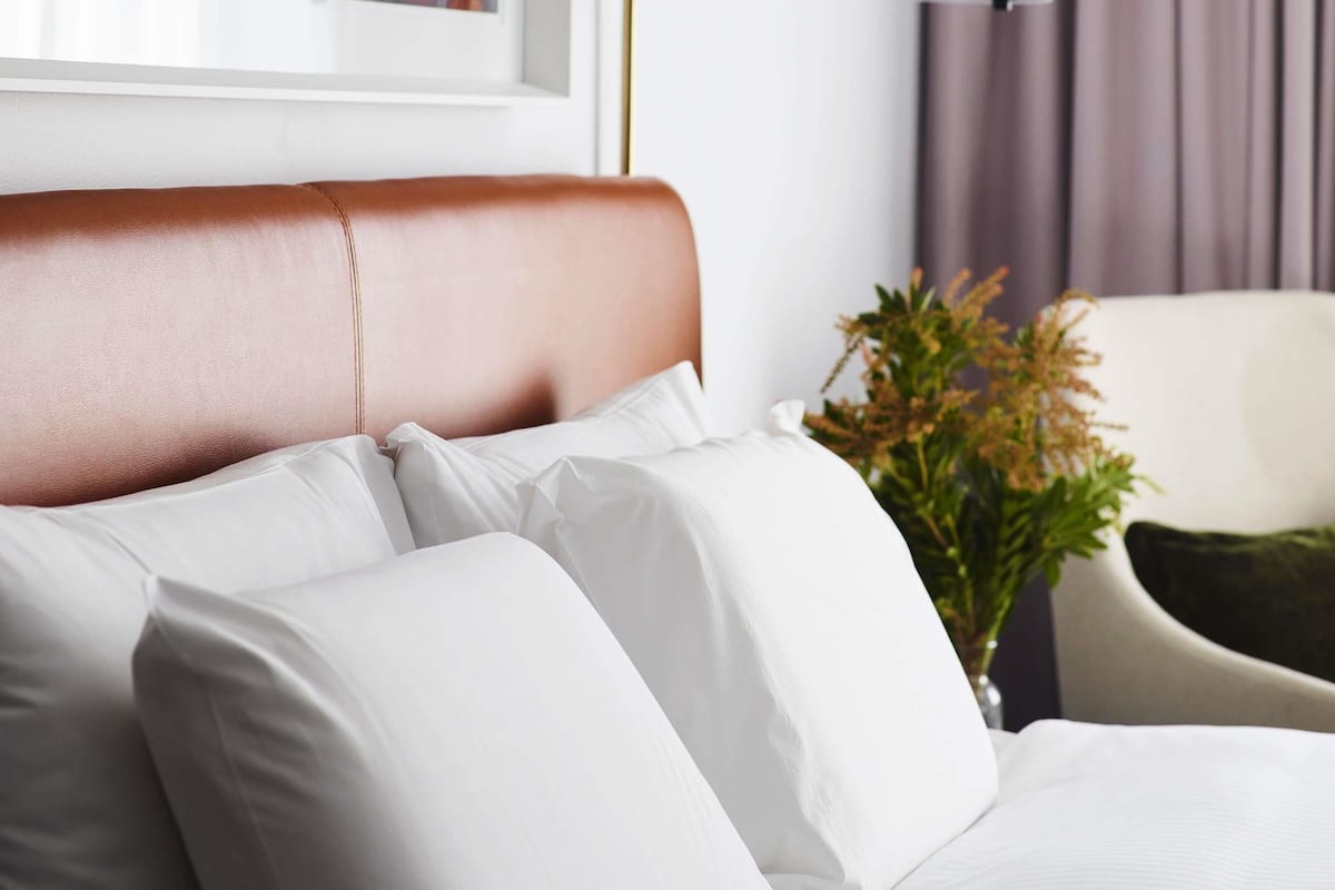 Hypo-allergenic bedding, minibar, in-room safe, desk