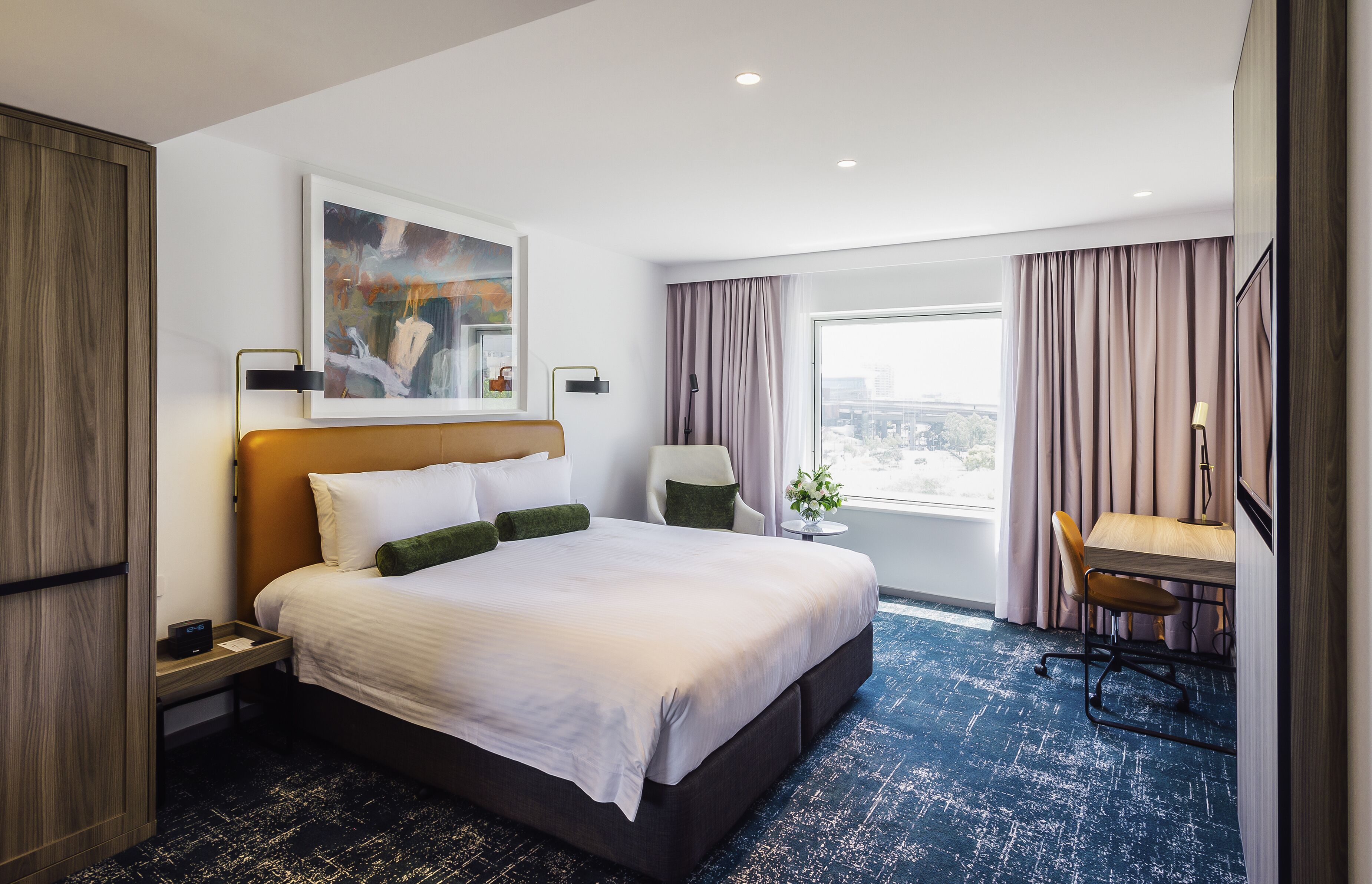 hypo-allergenic bedding, minibar, in-room safe, desk