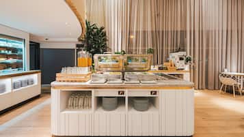 Daily buffet breakfast (AUD 38 per person)