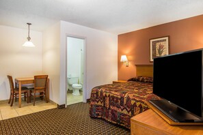 Standard Room, 1 Queen Bed, Non Smoking | Iron/ironing board, free WiFi, bed sheets