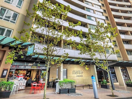 Miscellaneous. Mantra Chatswood