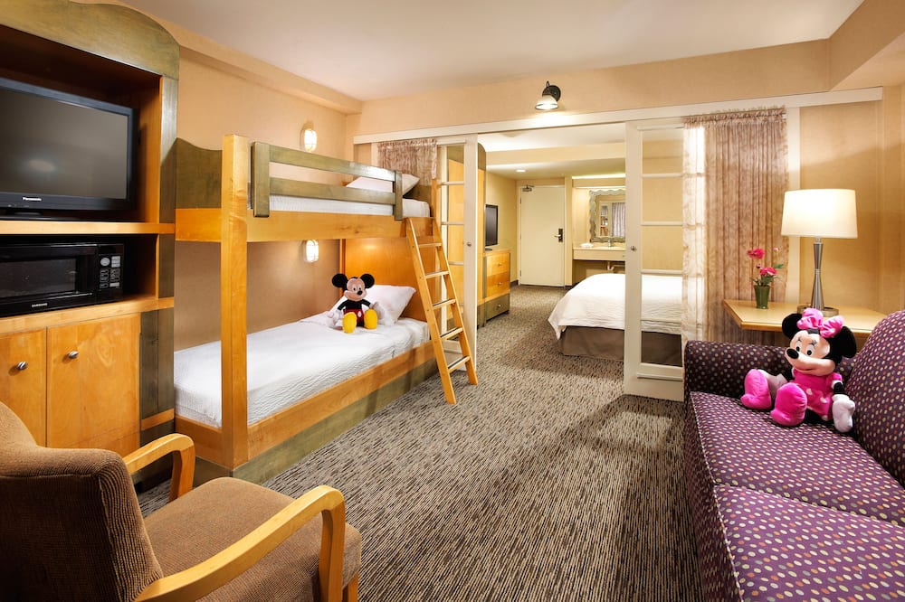 Anaheim Portofino Inn and Suites