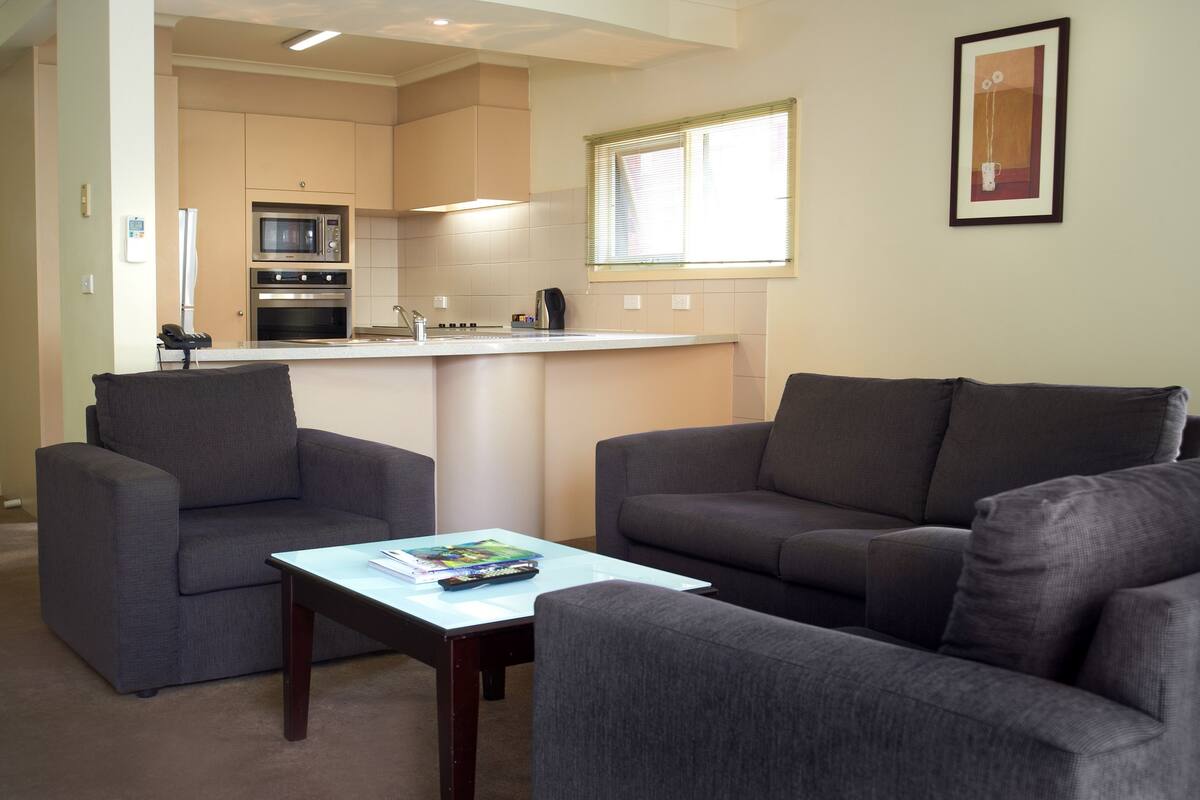 standard one bedroom apartment | desk, iron/ironing board, free cots/infant beds, rollaway beds