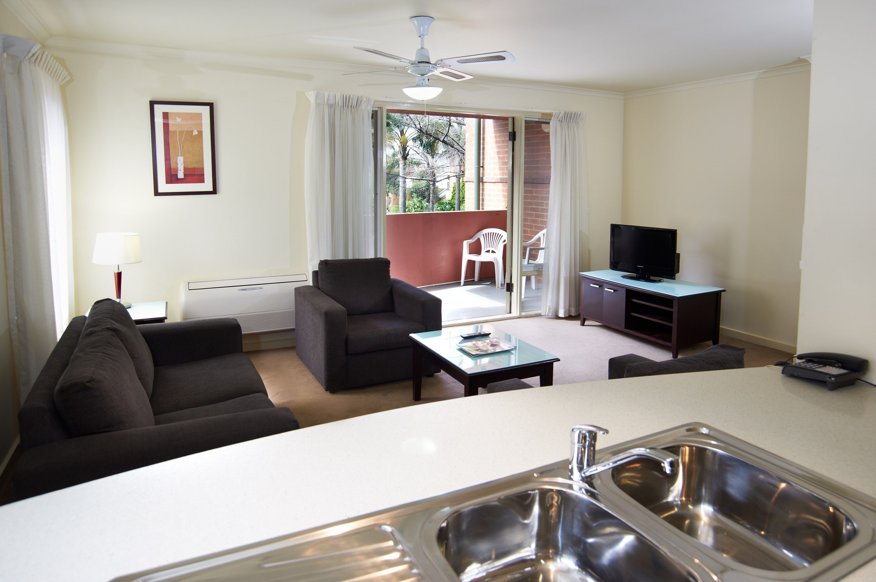 standard one bedroom apartment | desk, iron/ironing board, free cots/infant beds, rollaway beds